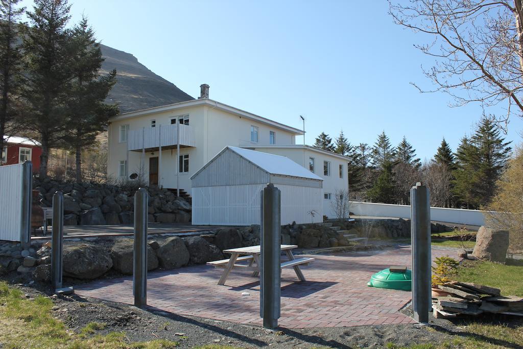 The Guesthouse By The Fjord Thingeyri المظهر الخارجي الصورة