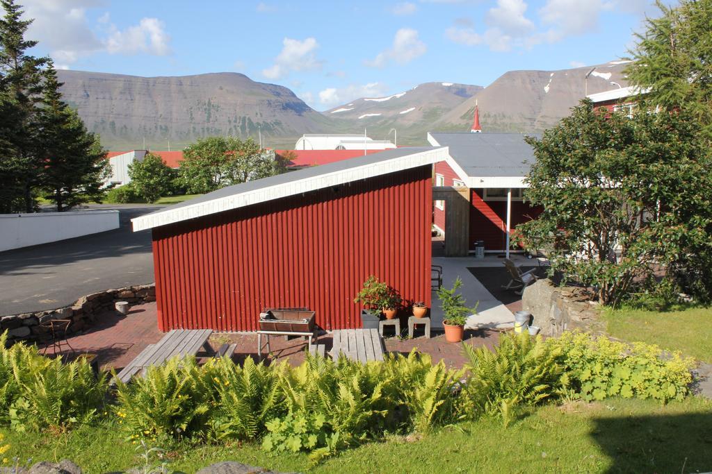 The Guesthouse By The Fjord Thingeyri المظهر الخارجي الصورة